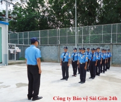 tim hieu ve su khach nhau giua ve sy va nhan vien bao ve